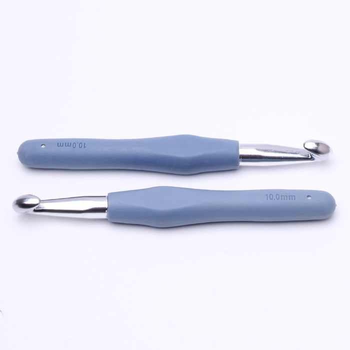 Szydełko z silikonową rączką 10 mm
