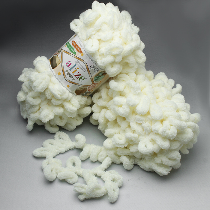 Włóczka Alize Puffy - 62 MLECZNY 100g - 9,2m