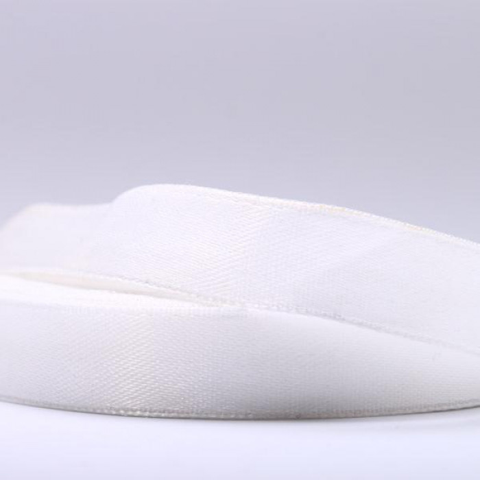 Wstążka satynowa Biała 20mm - 33m