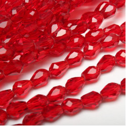 Koraliki kryształki Kropla 6х8 mm czerwone
