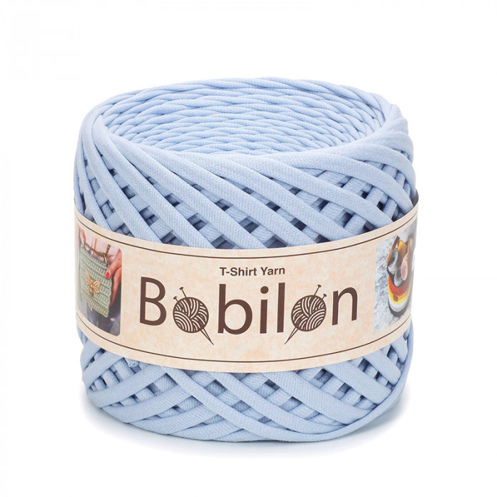T-shirt Yarn Bobilon medium 7-9 mm Sky Blue